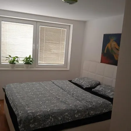 Hrvatin No 5 * סראייבו