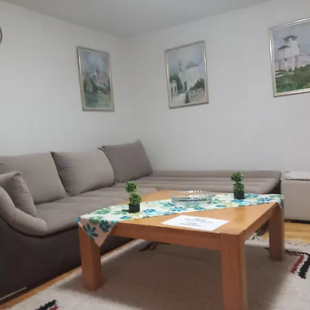 Apartment Hrvatin No 5 *